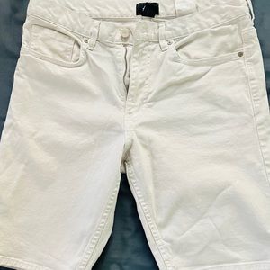White denim shorts. Slim fit